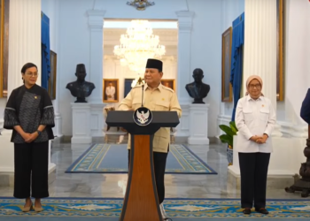 Prabowo umumkan THR dan Gaji ke-13 ASN