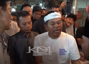 Dedi Mulyadi kunjungin Pasar Babelan Kab Bekasi bersama Bupati Kab Bekasi Ade Kuswara Kunang - Dokumentasi/ SS Youtube Kang Dedi Mulyadi Channel