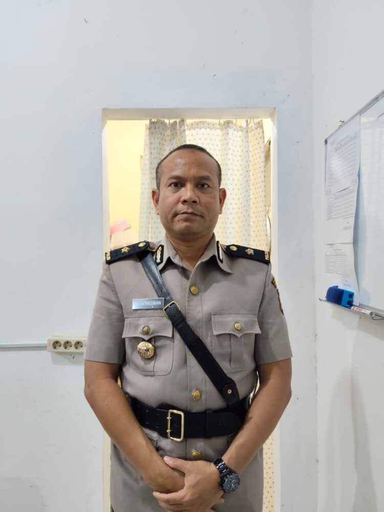 Dr. Iwan Rasiwan, Kabagren Polres Purwakarta, raih jabatan fungsional Lektor dari LLDikti - Intiporia/Anggraena