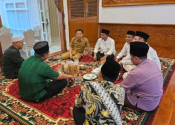 Silaturahmi jajaran PCNU Purwakarta bersama Om Zein - Diskominfo Purwakarta