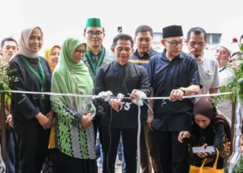 Bupati Om Zein Resmikan Sekretariat HMI Cabang Purwakarta - Dok. Firman