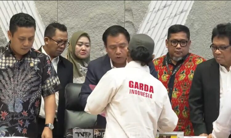 KOMISI V DPR RI RDPU DENGAN DRIVER APLIKASI TRANSPORTASI ONLINE usai aksi demo ojol - Tangkapan Layar (YouTube/TVR Parlemen)