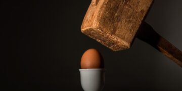 ilustrasi sebuah catatan tentang konflik - Pixabay/stevepb