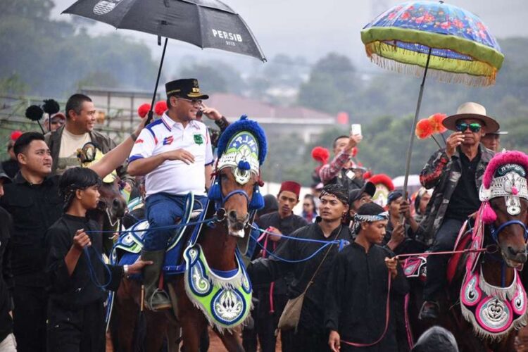 Wagub Jabar Resmi Buka Cibogo Horse Festival 2025