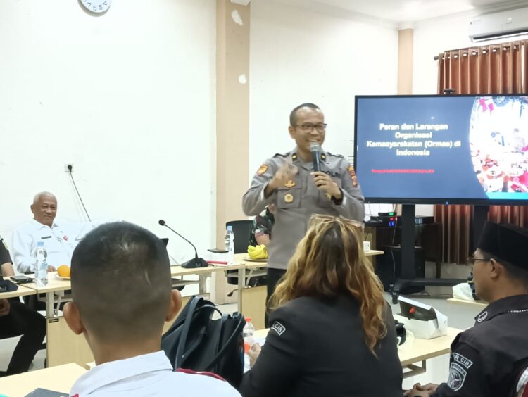 Iwan Rasiwan Kesbangpol