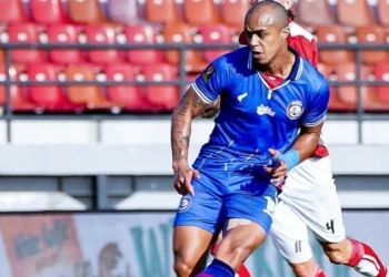 Gelandang Arema FC, Wiliam Marcilio Moreira saat menghadapi Madura United dalam laga ketiga Grup B Piala Presiden 2024 di Stadion Kapten I Wayan Dipta, Gianyar, Bali, Jumat (26/7/2024). [Dok. Instagram/@aremafcofficial]