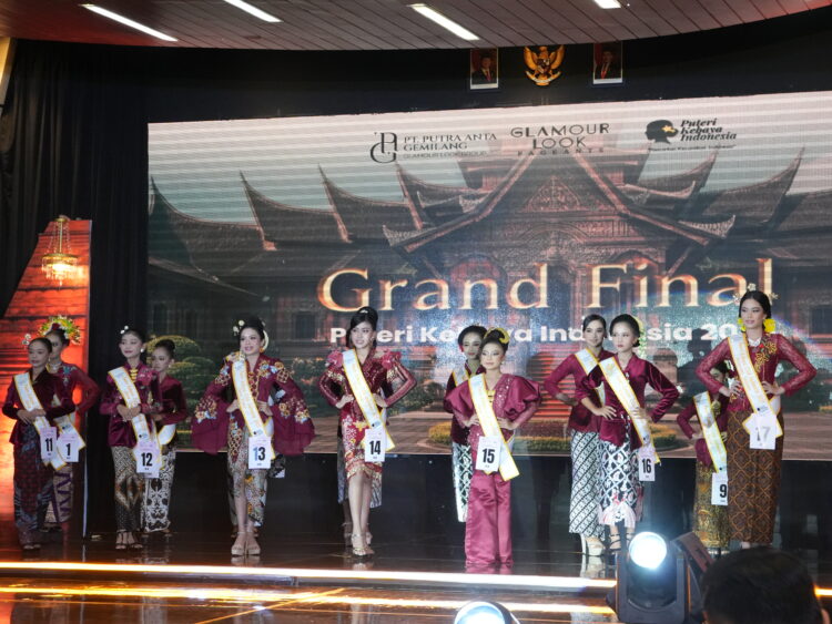 Ajang Puteri Kebaya Indonesia 2025