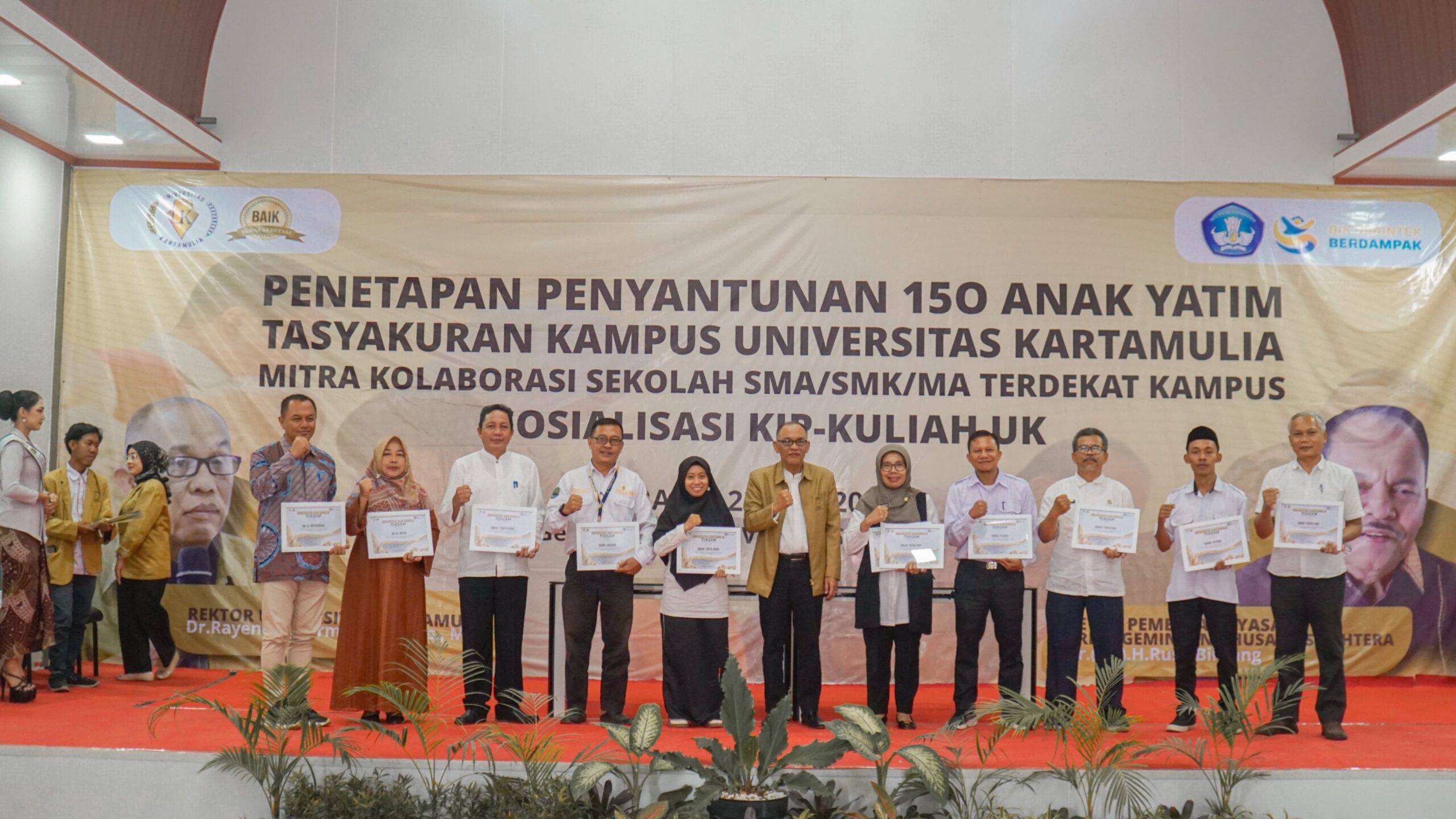 Universitas Kartamulia menjalin kerja sama melalui nota kesepahaman (MoU) dengan 12 sekolah mitra dari enam kecamatan - Dok. Intiporia