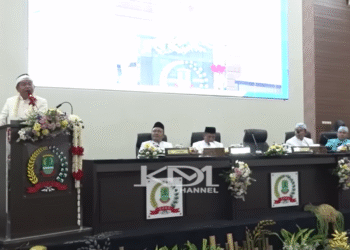 Gubernur Jawa Barat Dedi Mulyadi pada Rapat Paripurna Hari Jadi Karawang ke-392