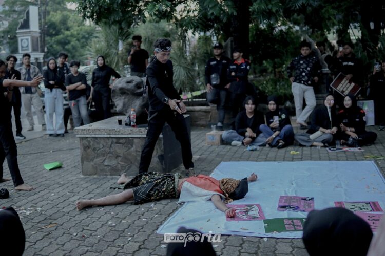 Sorak Riuh Bumi Pertiwi