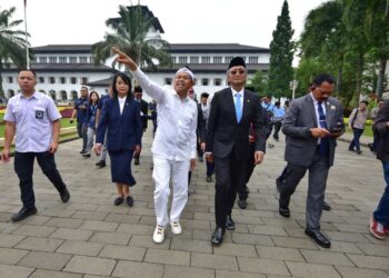 Gubernur dan Jajaran Pejabat Pemerintahan Provinsi Jawa Barat - Dok. Humas Jabar