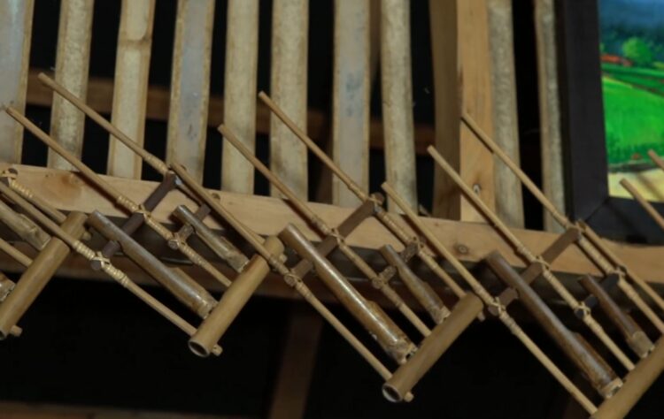 Angklung