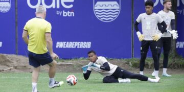 Penjaga gawang PERSIB, Teja Paku Alam