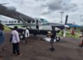 Tim gabungan Satgas Operasi Damai Cartenz-2026 bersama Reskrim Umum Polda Papua dan Reskrim Polres Boven Digoel melaksanakan olah tempat kejadian perkara di Bandara Korowai Batu, Jumat (13/2/2026).(KOMPAS.com/Doc. Humas Operasi Damai Cartenz)