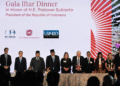 Presiden Prabowo Subianto menyaksikan penandatanganan 11 nota kesepahaman (Memorandum of Understanding/MoU) senilai 38,4 miliar dolar Amerika Serikat (AS) antara pelaku usaha Indonesia dan Amerika Serikat dalam sesi roundtable Business Summit yang diselenggarakan oleh US-ASEAN Business Council (US-ABC) di Gedung U.S. Chamber of Commerce, Washington DC, Amerika Serikat, pada Rabu, 18 Februari 2026. Foto: BPMI Setpres/Cahyo