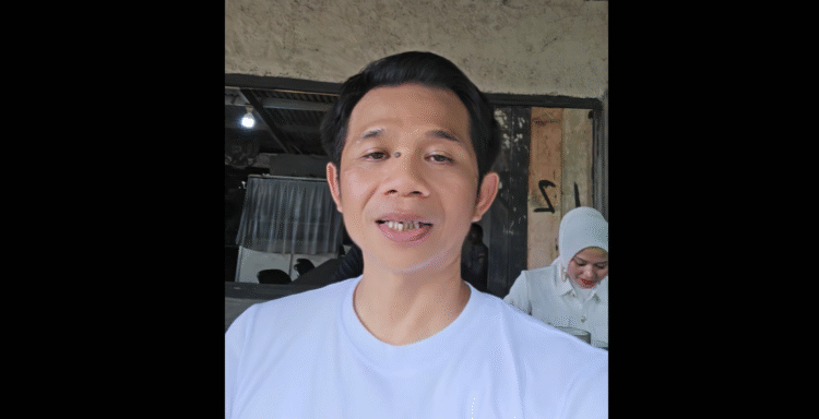 Bupati Purwakarta Om Zein