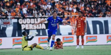 Pemain PERSIB Adam Alis melakukan selebrasi - Dok. PERSIB.co.id