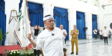 Beranda Berita pemerintahan Sekda Herman Lepas Kontingen Setda Jabar ke HAORNAS 2026 - Humas Jabar